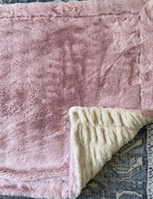 Load image into Gallery viewer, Milan Fairchild taupe Milan and rosewater Arctic rabbit