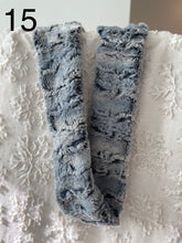 Load image into Gallery viewer, Scarves