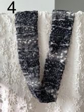 Load image into Gallery viewer, Scarves