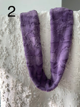 Load image into Gallery viewer, Scarves
