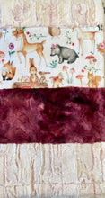 Load image into Gallery viewer, Dame strip Flower Critters
