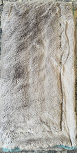 Load image into Gallery viewer, Milan dame dreamer lake Milan and silver Arctic rabbit
