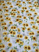 Load image into Gallery viewer, Countess dreamer sunflower and seafoam hide
