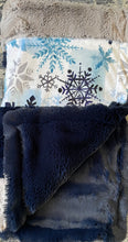 Load image into Gallery viewer, Dame strip blue snowflake

