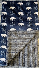 Load image into Gallery viewer, Dame dreamer polar bear and Starglazer iced chinchilla
