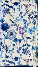 Load image into Gallery viewer, Dame dreamer blue flower and royal blue hide
