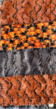 Load image into Gallery viewer, Dame strip Halloween cats
