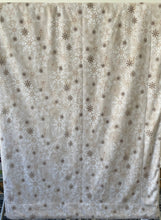 Load image into Gallery viewer, Dame dreamer snowflake

