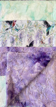 Load image into Gallery viewer, Dame strip hummingbird and bellflower galaxy
