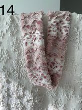 Load image into Gallery viewer, Scarves
